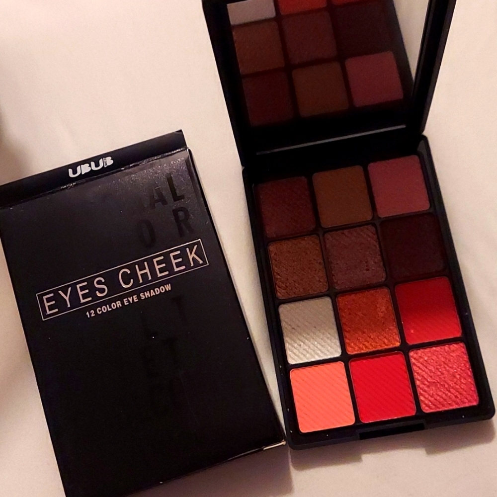 Ubub Eyes Cheek 12 color Eye shadow